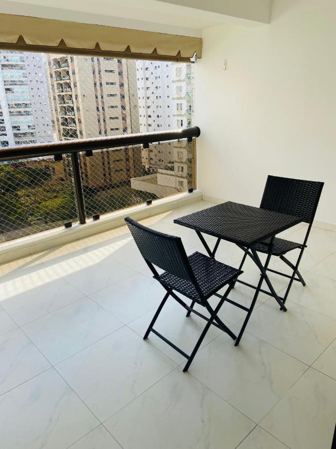 NOVO pitangueiras service 2, dois dormitórios, 100 m da praia, duas vagas de garagem, completo Guarujá Exterior foto